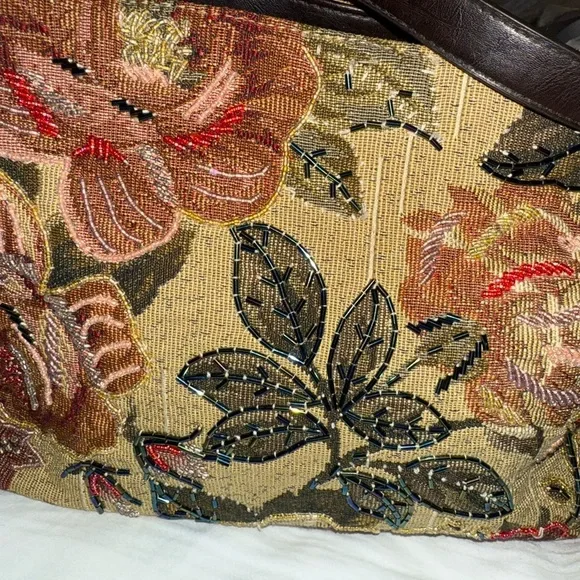 Vintage Tapestry Beaded Floral Casual Handbag 13 x 7.5 Rose Purse Unbranded - Picture 3 of 4